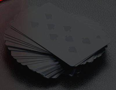 minimalissimo-black-playing-cards-03